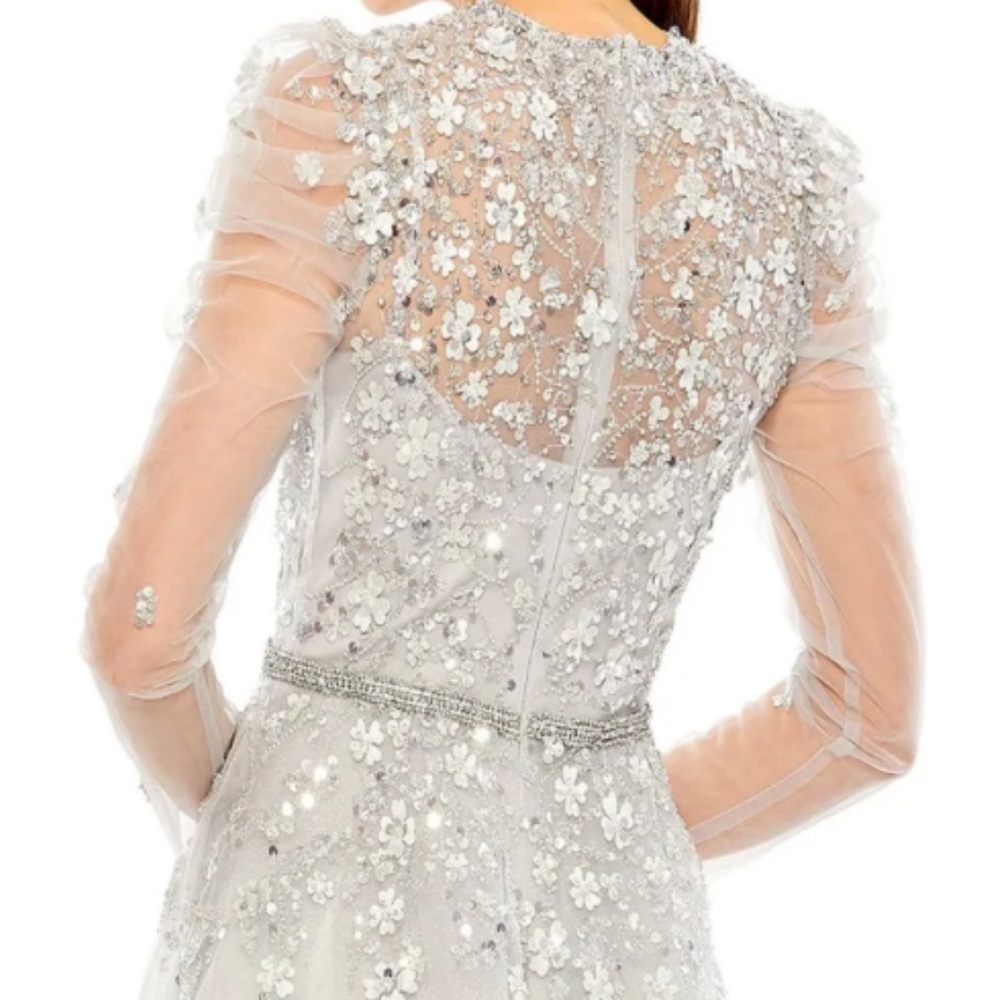 NWT Mac Duggal Dress 20444 // Embellished Gathered Long sleeve A-Line // Size 10 - Picture 4 of 9